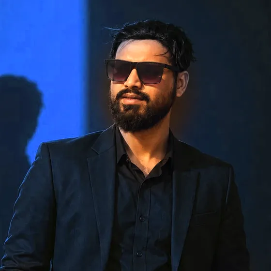 Shaikul, graphic and brand designer